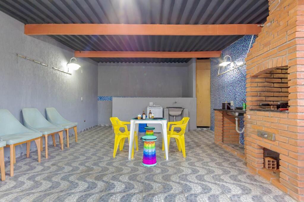 Holiday home Casa P 7 Pessoas 5 Min Do Metro