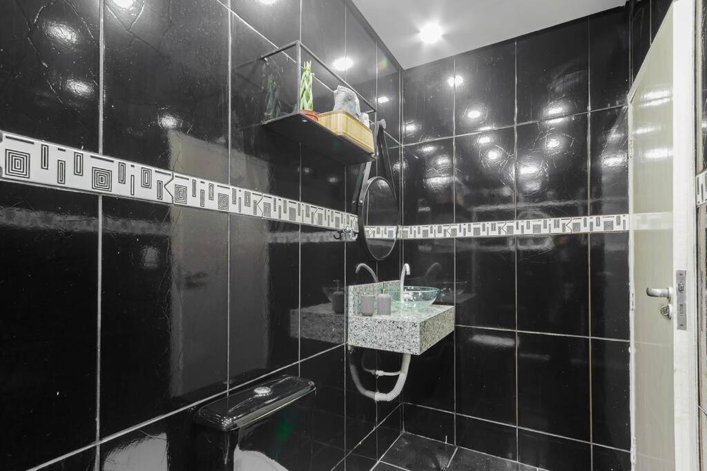 Casa P 7 Pessoas 5 Min Do Metro *